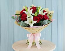 Букет цветов из:  Лилии и Розы в Языково