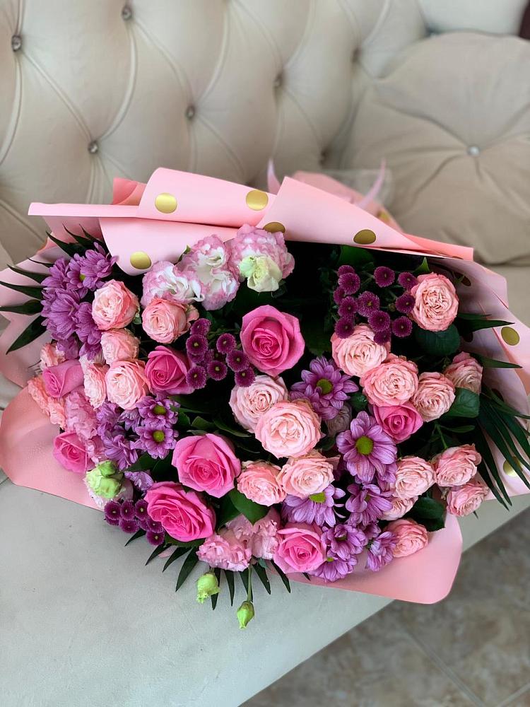 Букет цветов из: Хризантемы, Розы и Лизиантусы в Языково