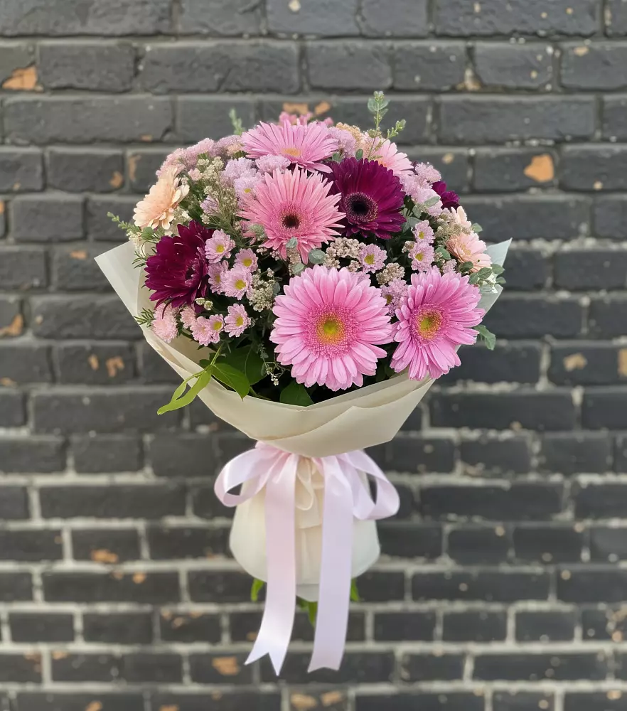 Букет цветов из: Герберы и Хризантемы в Языково