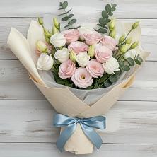 Букет цветов из:  Лизиантусы в Языково