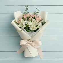 Букет цветов из:  Альстромерии в Языково