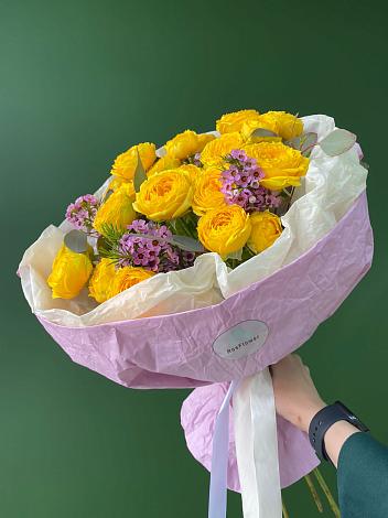 Букет Кустовые желтые розы в Языково