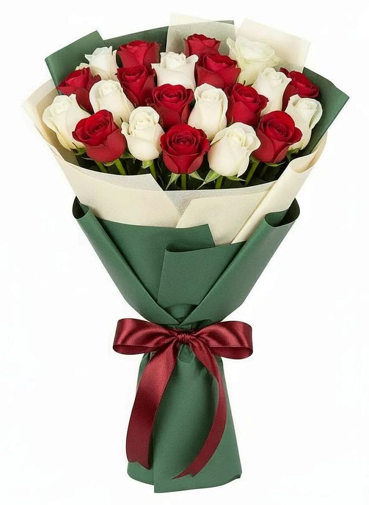Букет Микс из красных и белых роз в Языково
