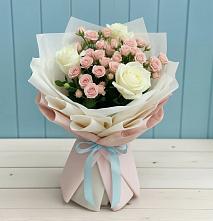 Букет цветов из:  Розы #REPLACE_PRED# Языково