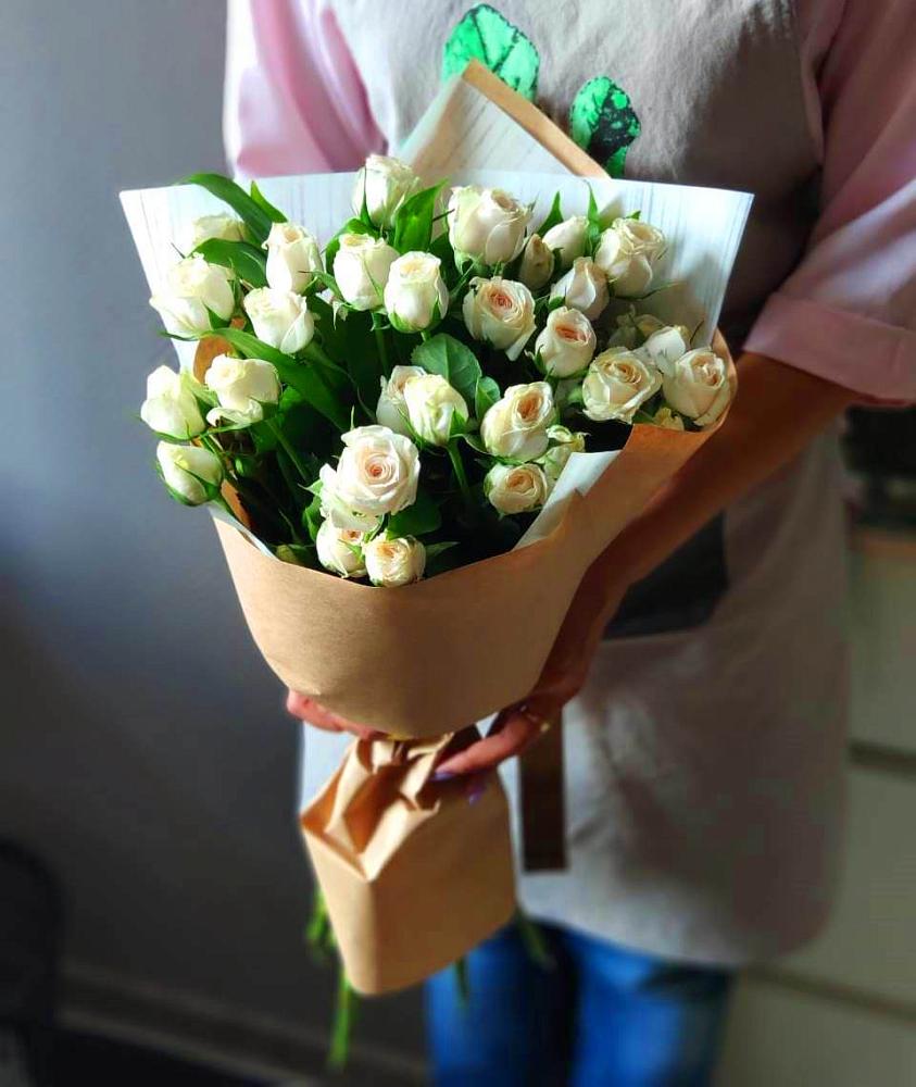Букет цветов из: Розы в Языково