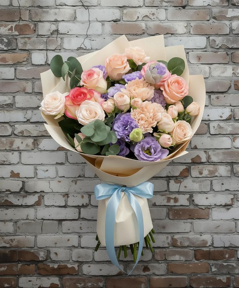 Букет цветов из: Розы, Лизиантусы и Гвоздики в Языково