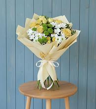 Букет цветов из:  Хризантемы и Розы #REPLACE_PRED# Языково