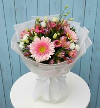Букет цветов из:  Герберы, Альстромерии и Лизиантусы в Языково
