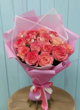 Букет 15 Розовых роз Равель в Языково