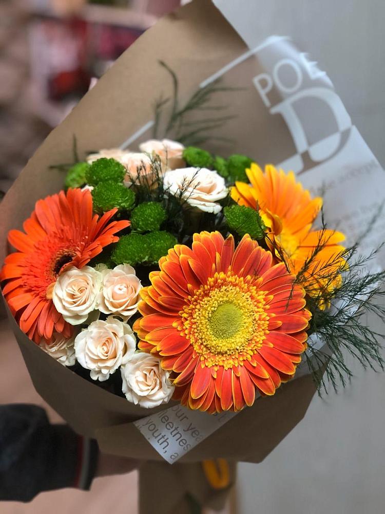 Букет цветов из: Герберы, Хризантемы и Розы в Языково