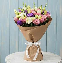 Букет цветов из:  Лизиантусы в Языково